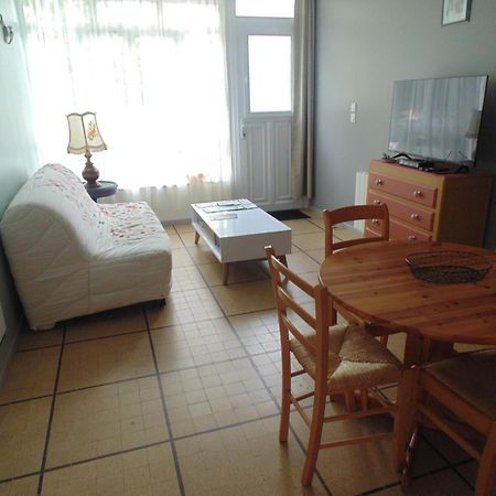 Appartement Entierement Renove Avec Wifi Tout A Pied Royan Exterior photo