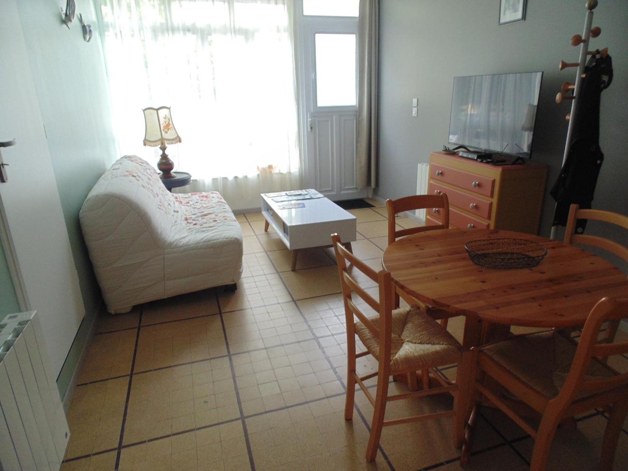 Appartement Entierement Renove Avec Wifi Tout A Pied Royan Exterior photo